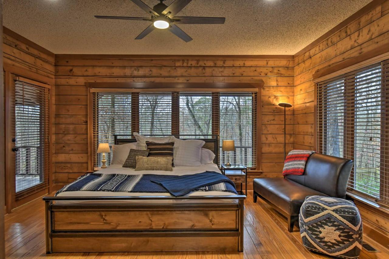 Hilltop Hot Springs Log Cabin With Hot Tub And Grill! Exterior foto