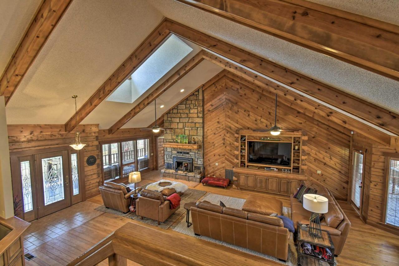 Hilltop Hot Springs Log Cabin With Hot Tub And Grill! Exterior foto